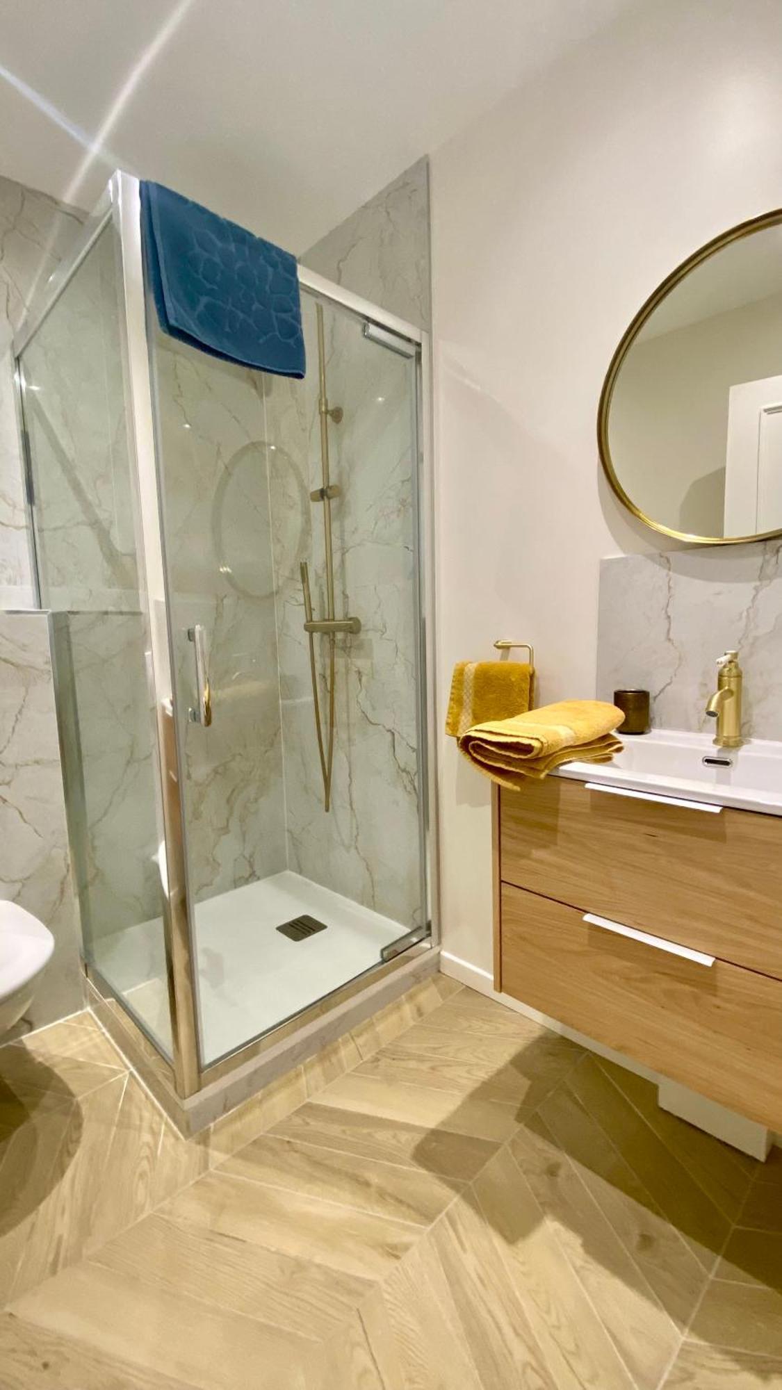 Appartement Apollinaire Au Coeur De Λοριάν Εξωτερικό φωτογραφία